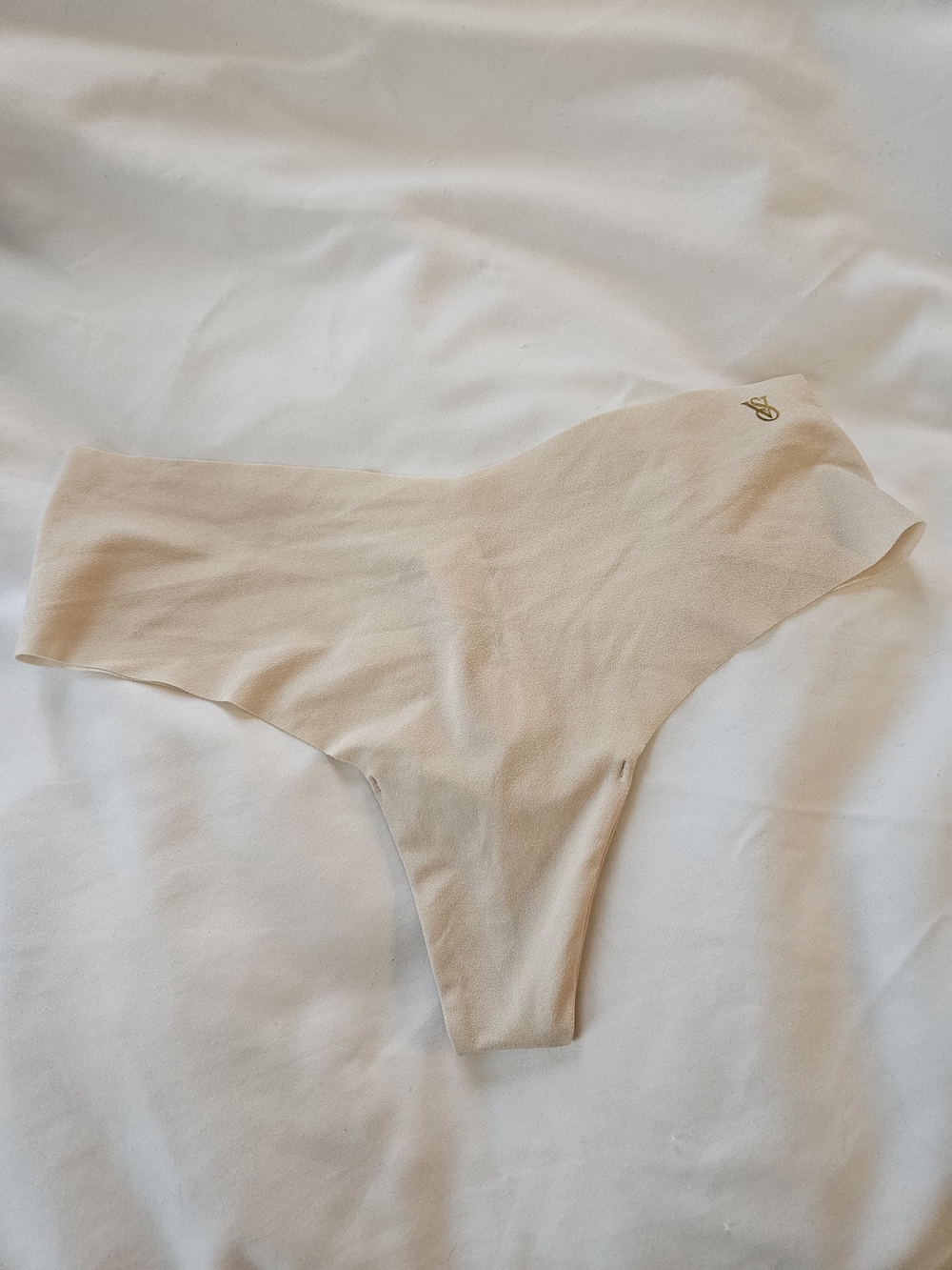 New With Tags Victoria's Secret Seamless Light Beige Thong